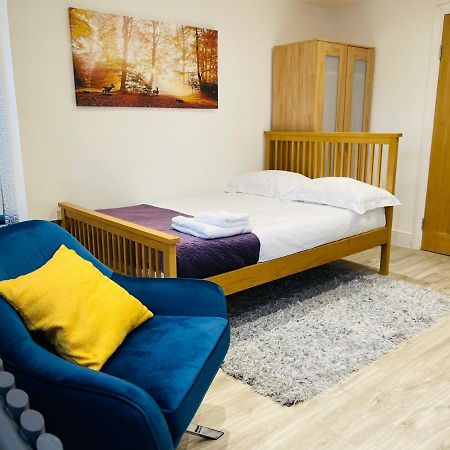 New Modern Studio Apartment, Parking, Netflix Kenilworth Dış mekan fotoğraf